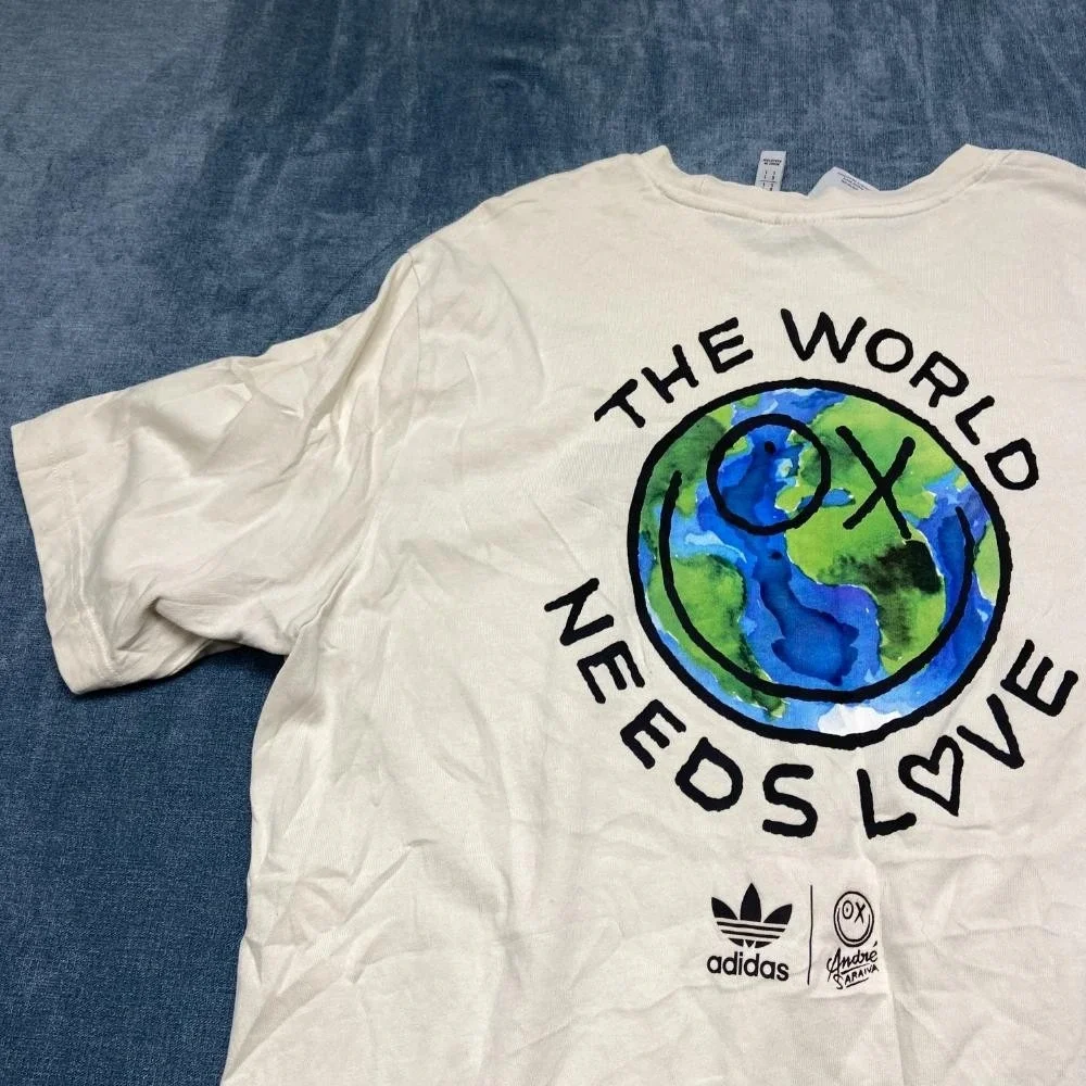 Adidas T-Shirt Mens Large Beige The World Needs Love Graphic Casual Outdoor Tee